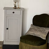 Bedside table