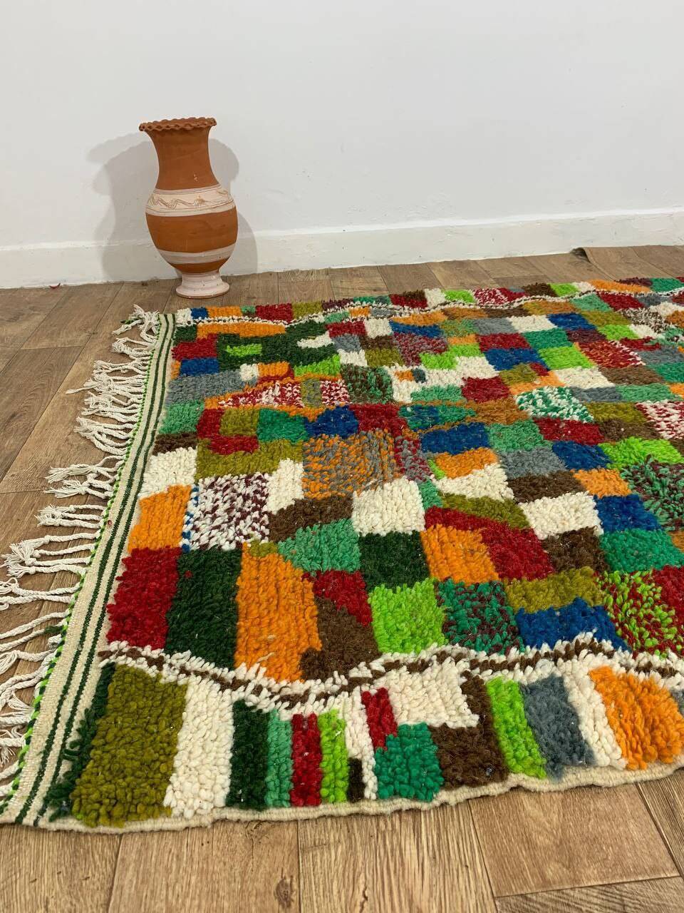 Handmade moroccan berber rug 243 x 157 cm