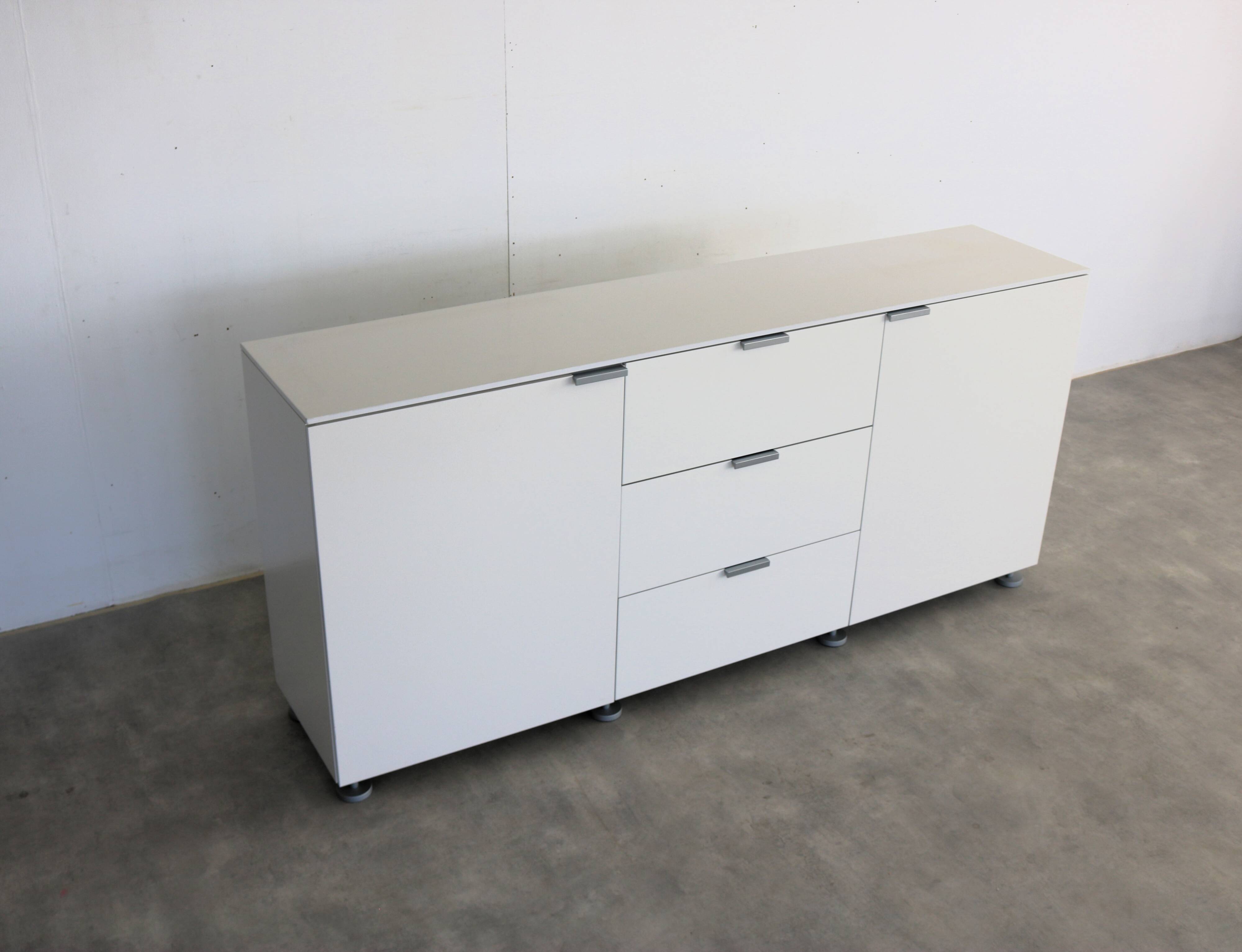 Ligne Roset design sideboard | dresser | Everywhere C4