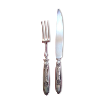Silver-filled carving service