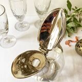 Ewer, decanter in silver-plated metal and glass
