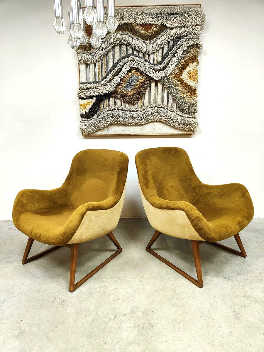 Vintage design sixties sled lounge chairs 'Teddy'