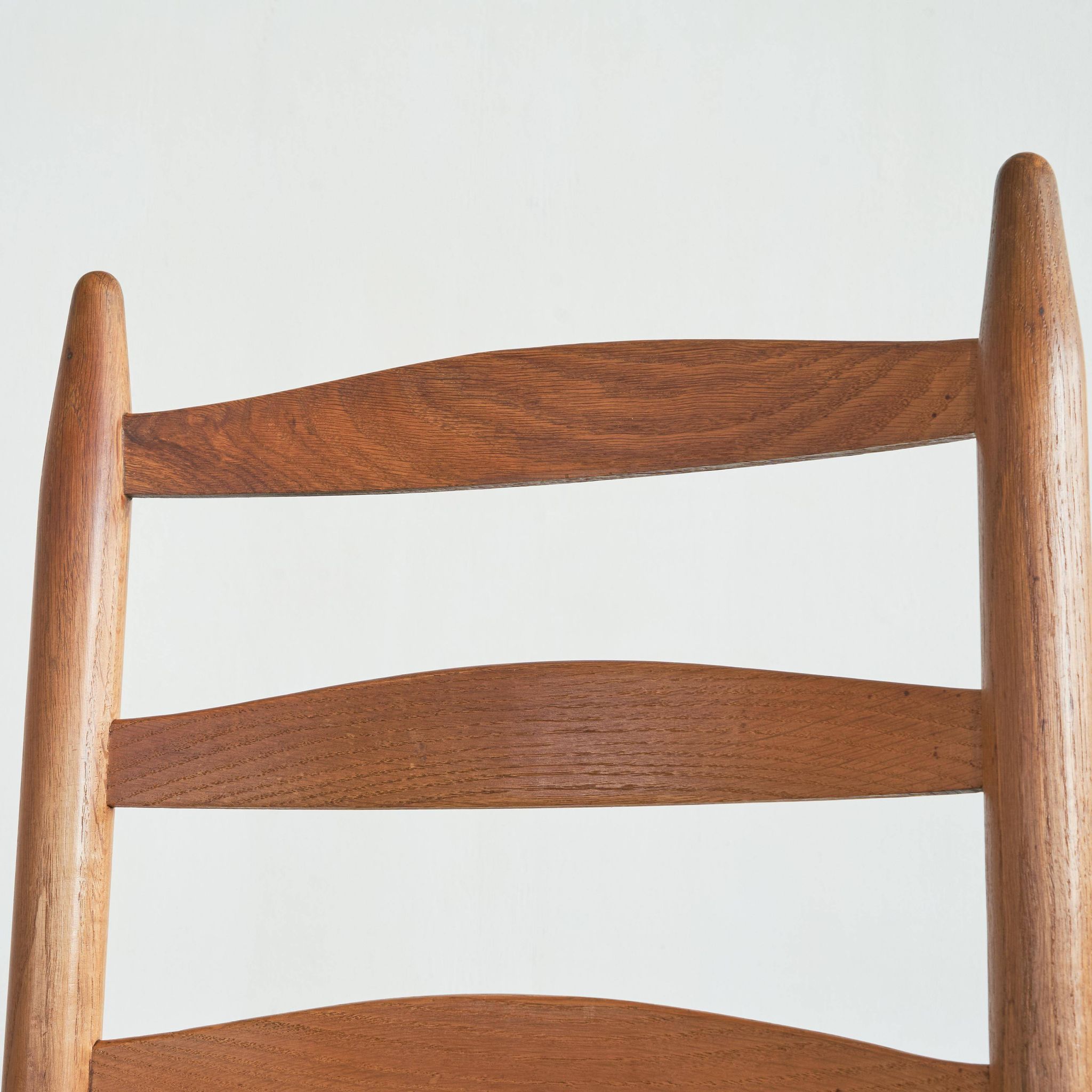 Set of 2 oak and wicker armchairs, mid-20th century.