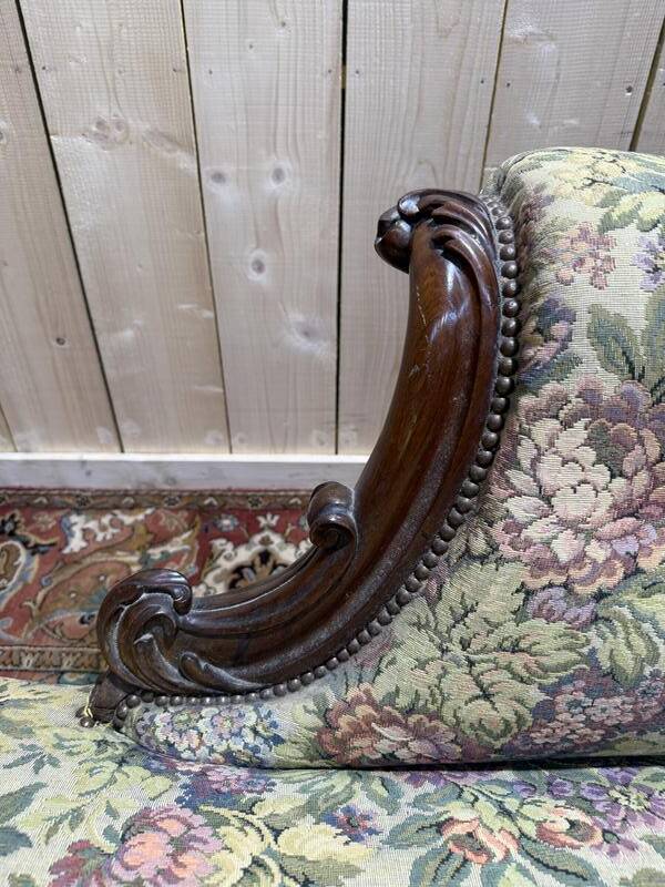 Méridienne époque Napoléon III en noyer sculpté