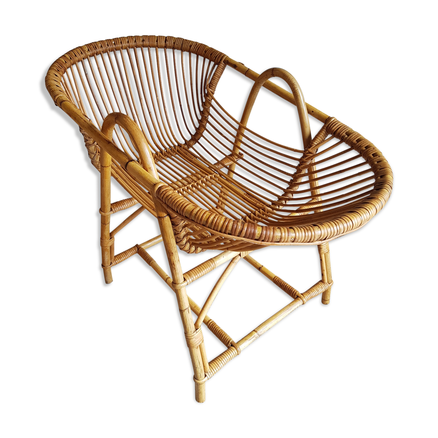 Wicker baby bassinet