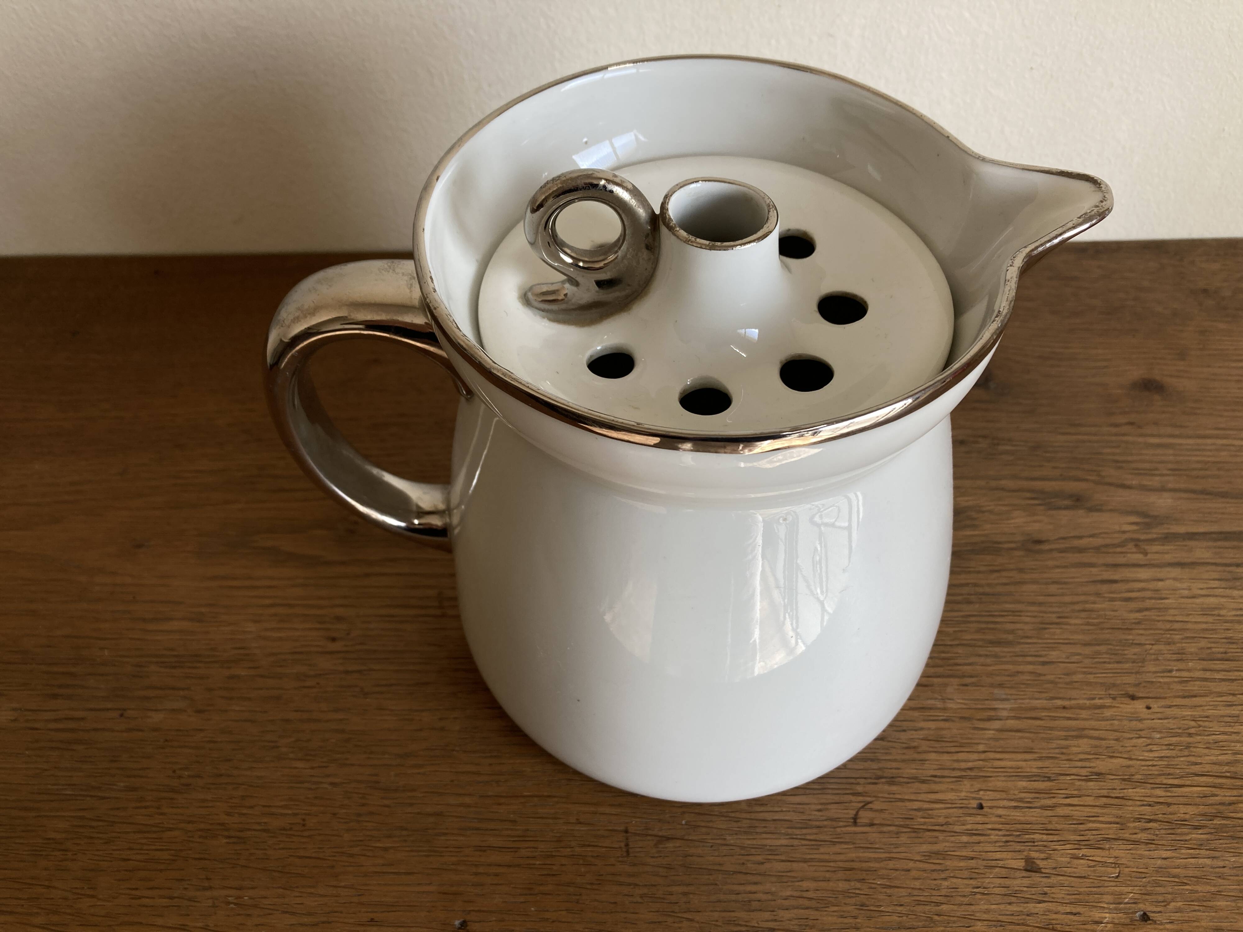 XXL modernist flowerpot pitcher vase in platinum and white porcelain