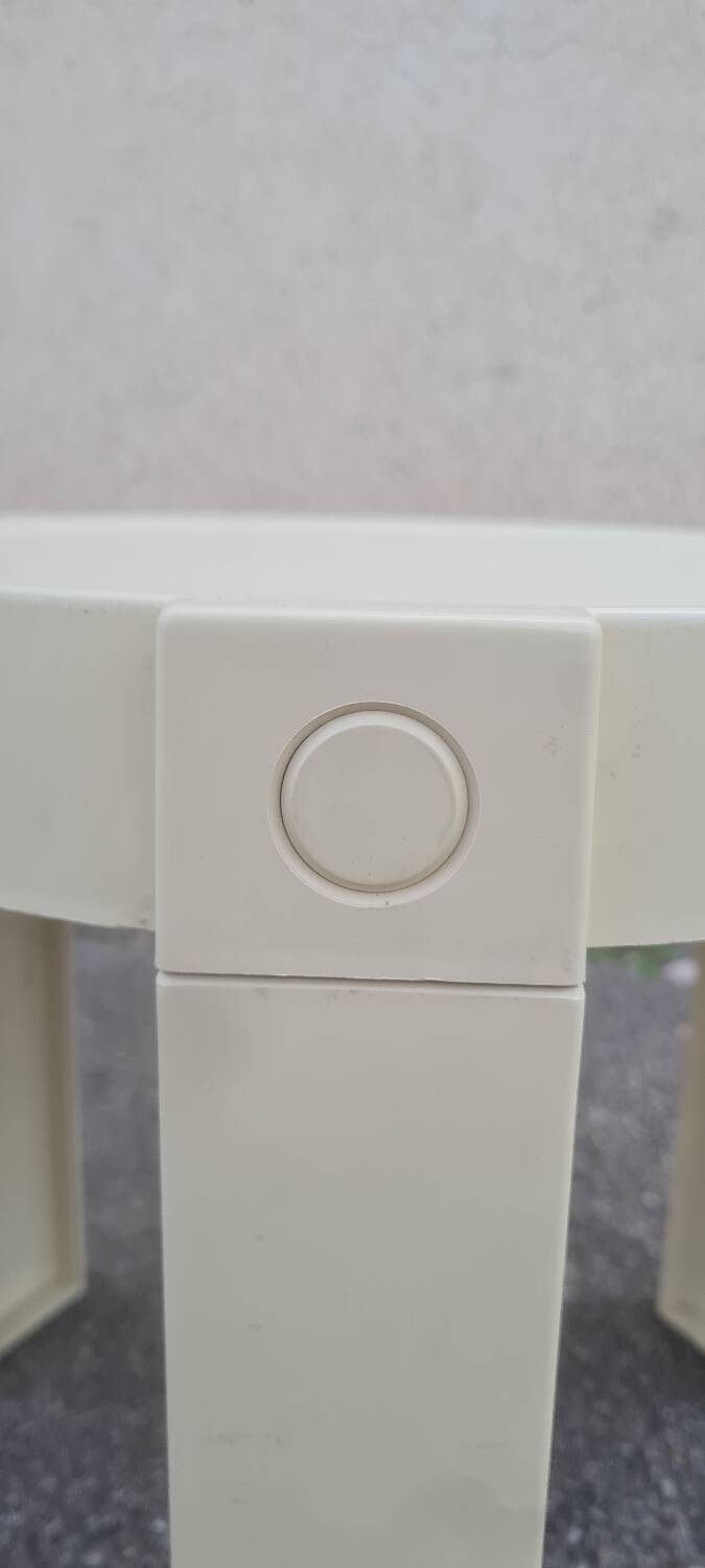 Pair of white plastic bedside tables design Made in Holland space age 1970