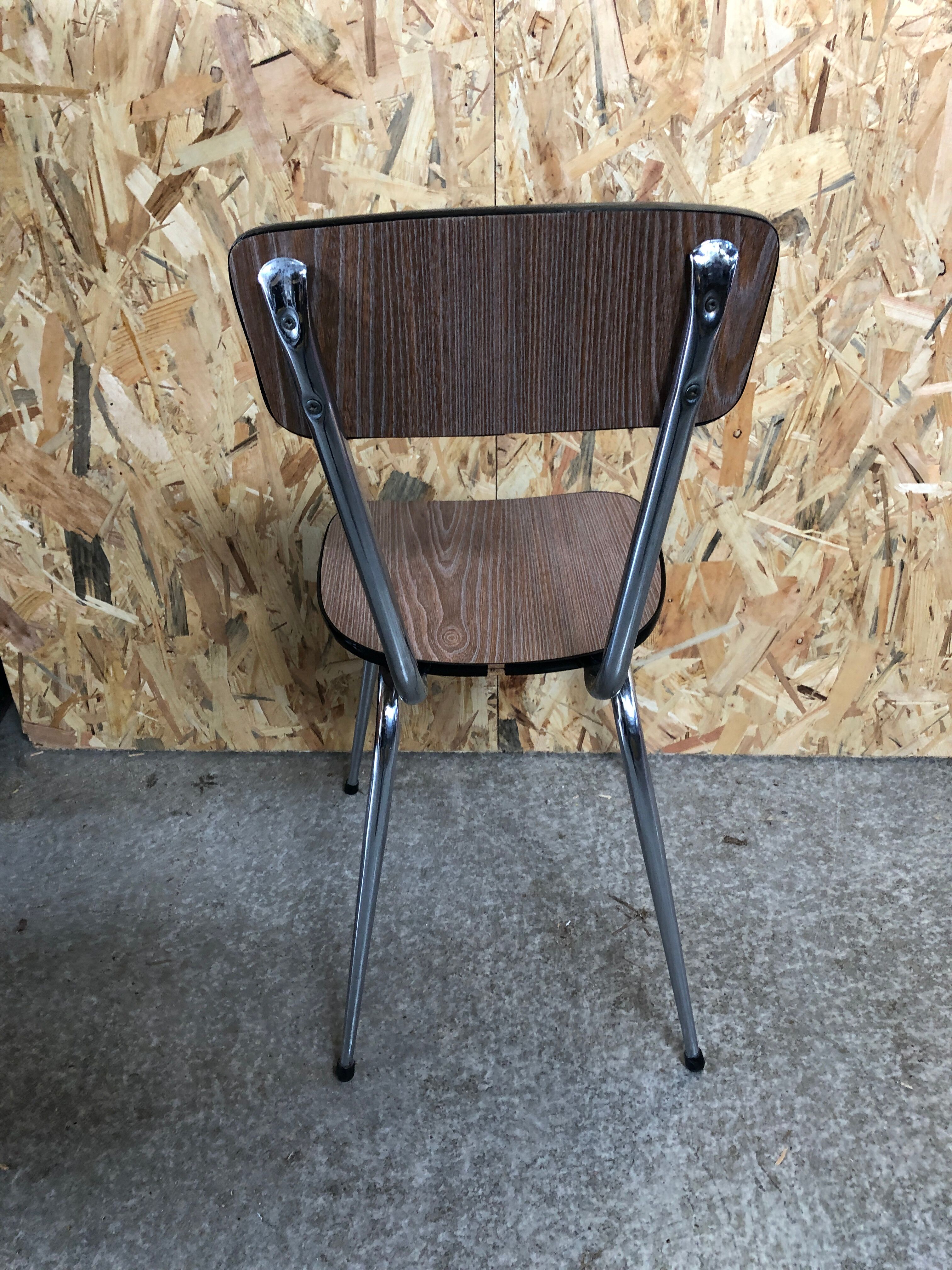 Old chair kitchen formica imitat° wood + feet compass metal chrome vintage