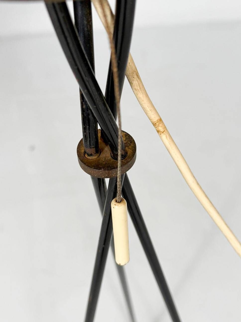 Georges Leon Rispal in style, Mid-century tripod floor lamp, France, 1970s.