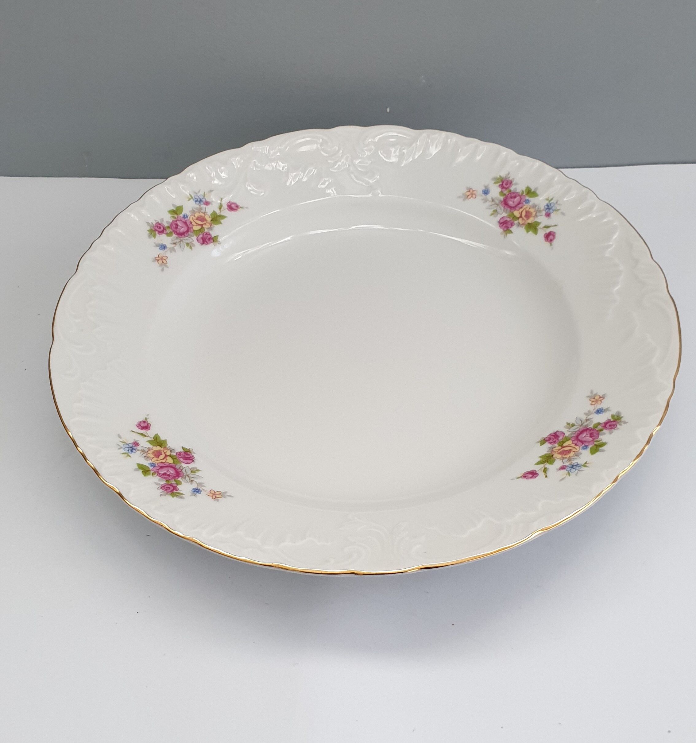 Vintage round porcelain dish prestige collection