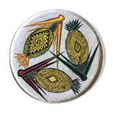 Vintage dish in ceramic African drawing