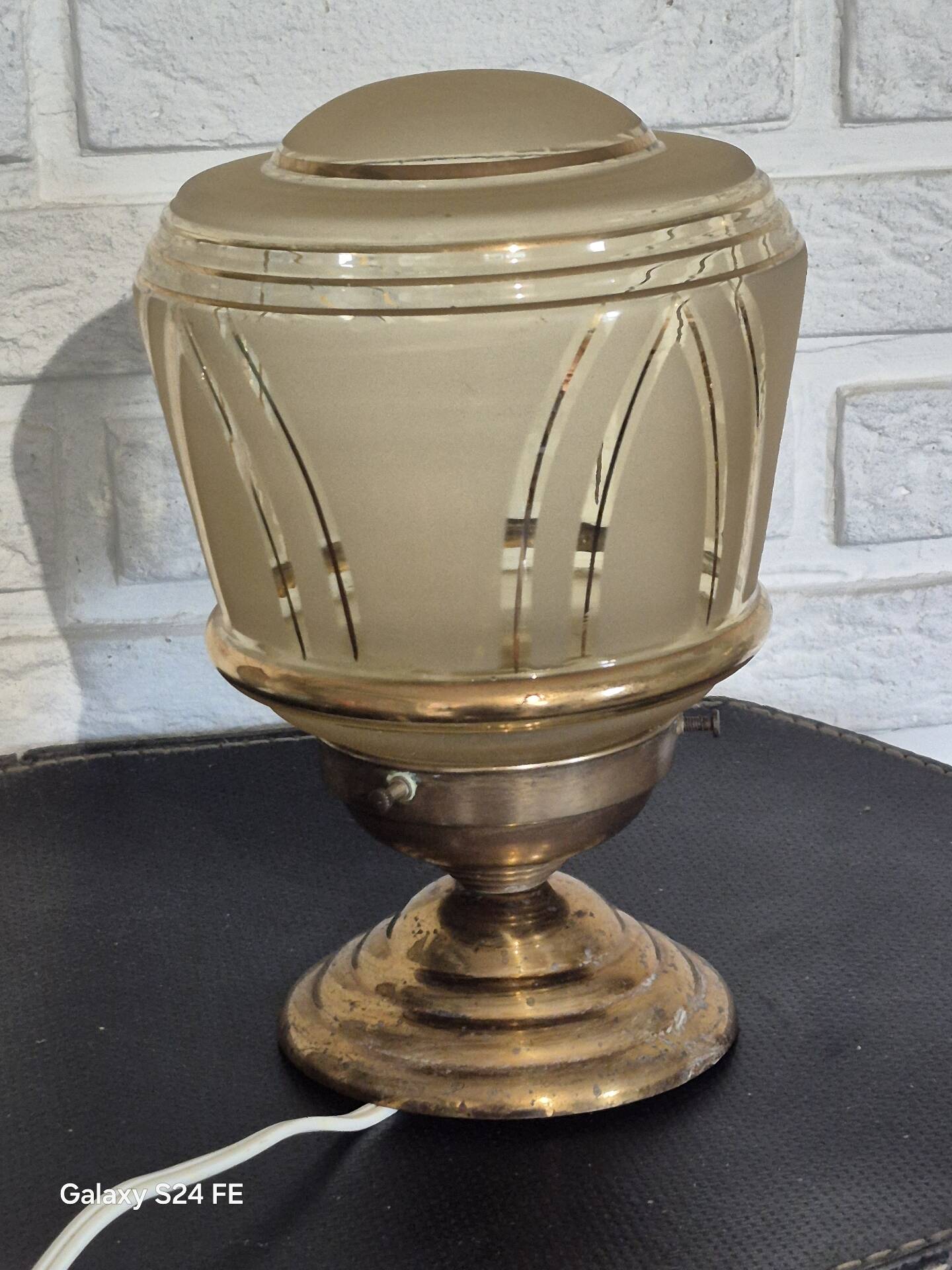 Globe art deco
