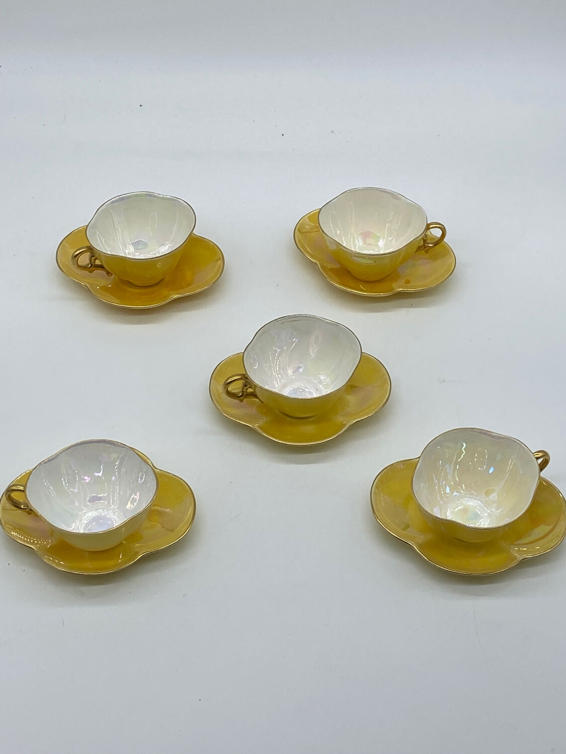 Series of 5 cups and under cups Sarreguemines
