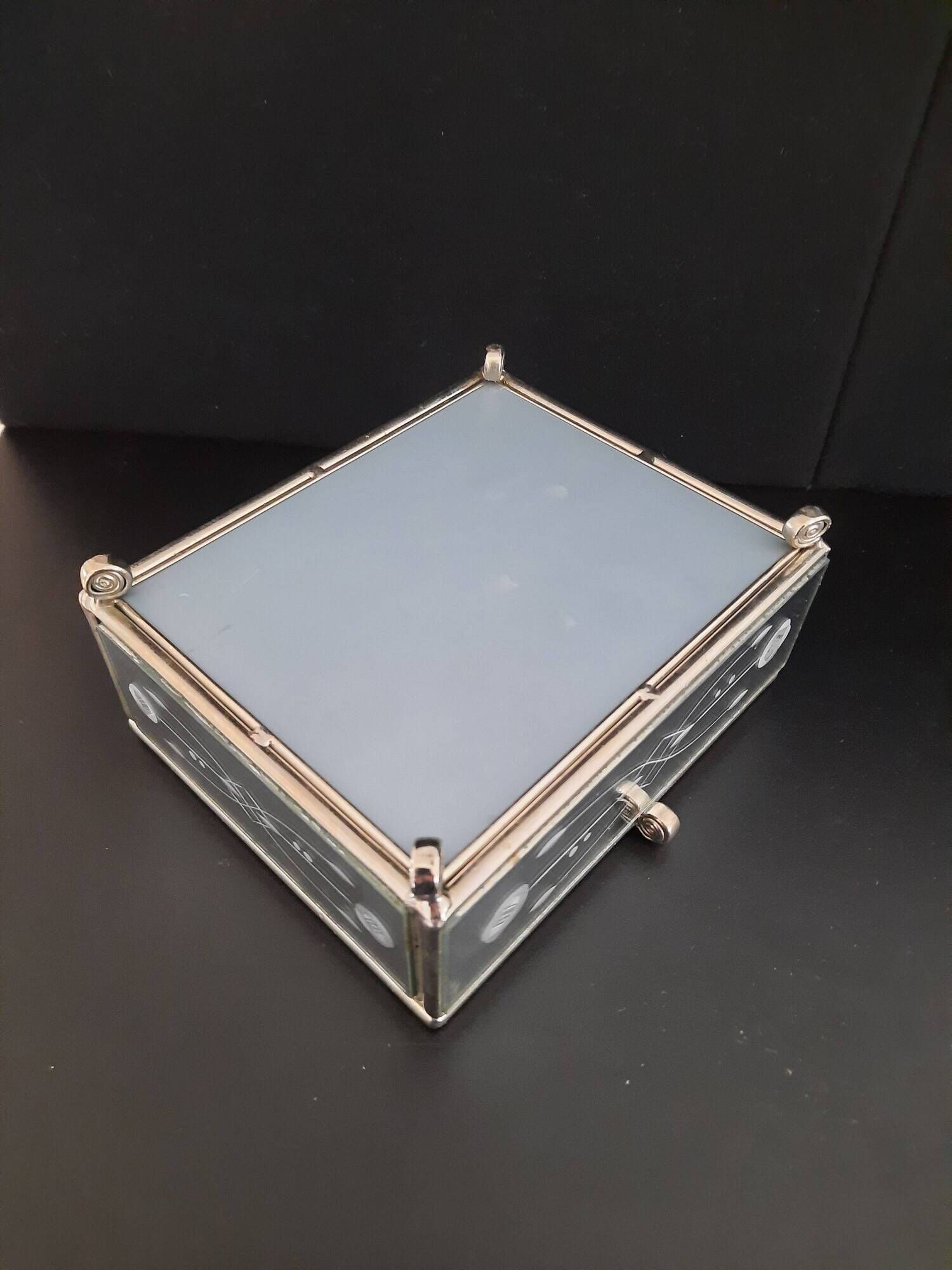 Vintage jewelry box 1950 50' 1960 60' beveled mirror rose pattern