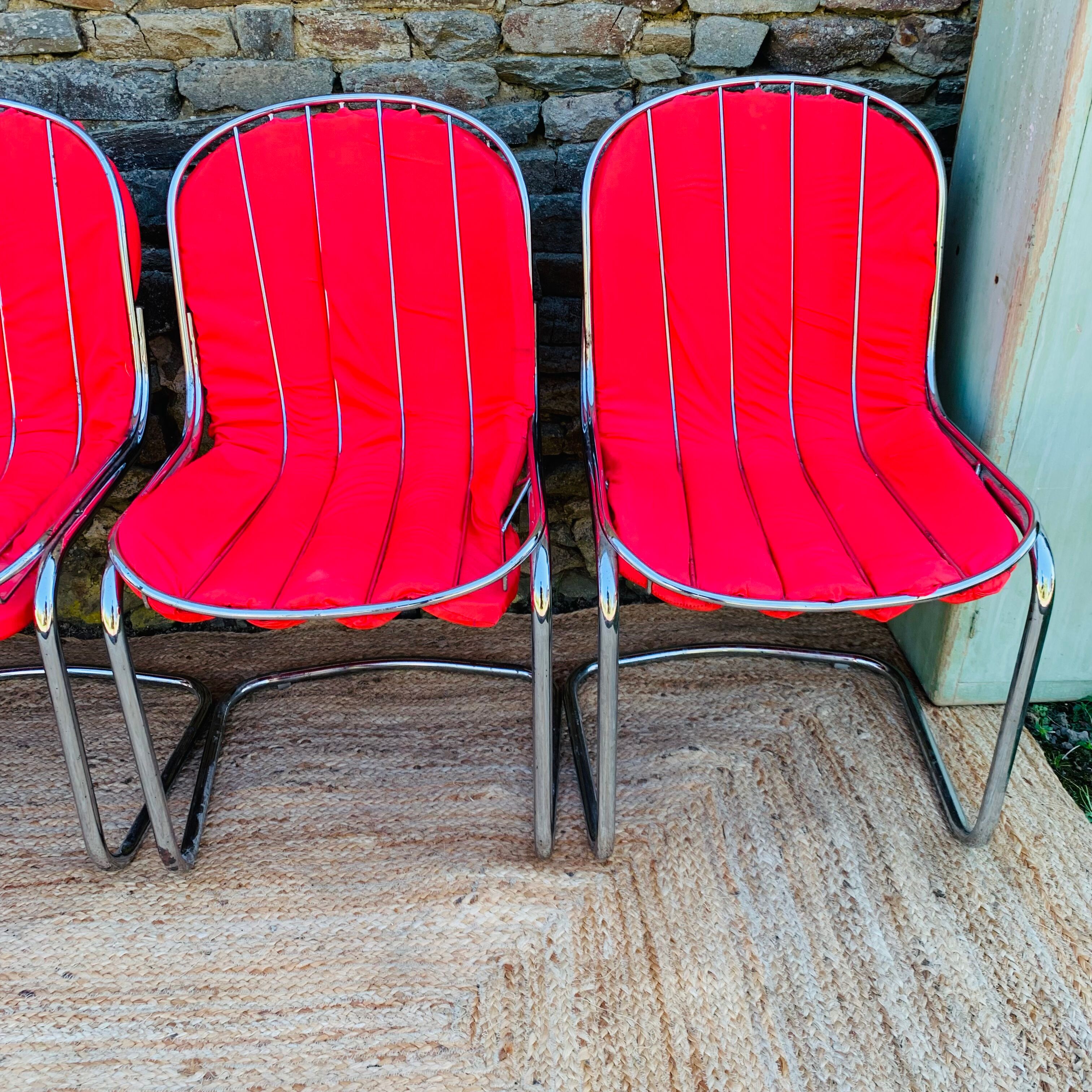 Set of 4 chairs metal Italian design