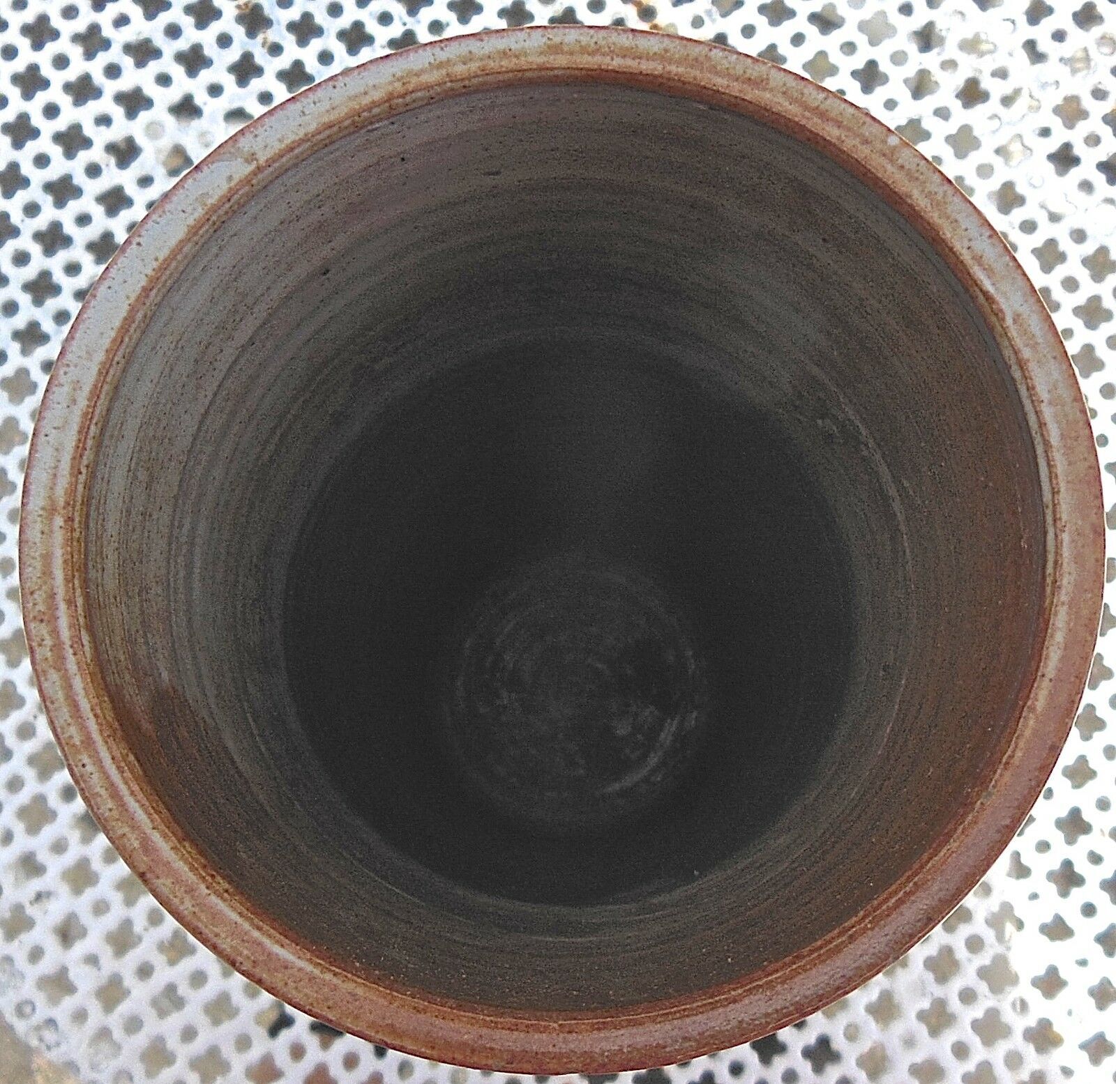 Enamelled ceramic roller vase