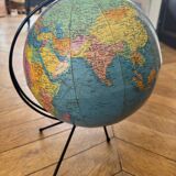 60s tripod globe