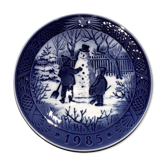 Royal Copenhagen porcelain Christmas plate 1985