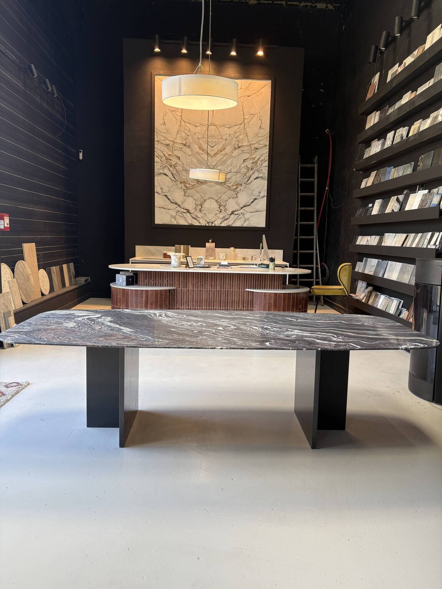 Cipolino Marble Table