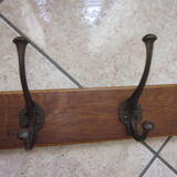 Bistro coat rack has 6 cast iron pads
