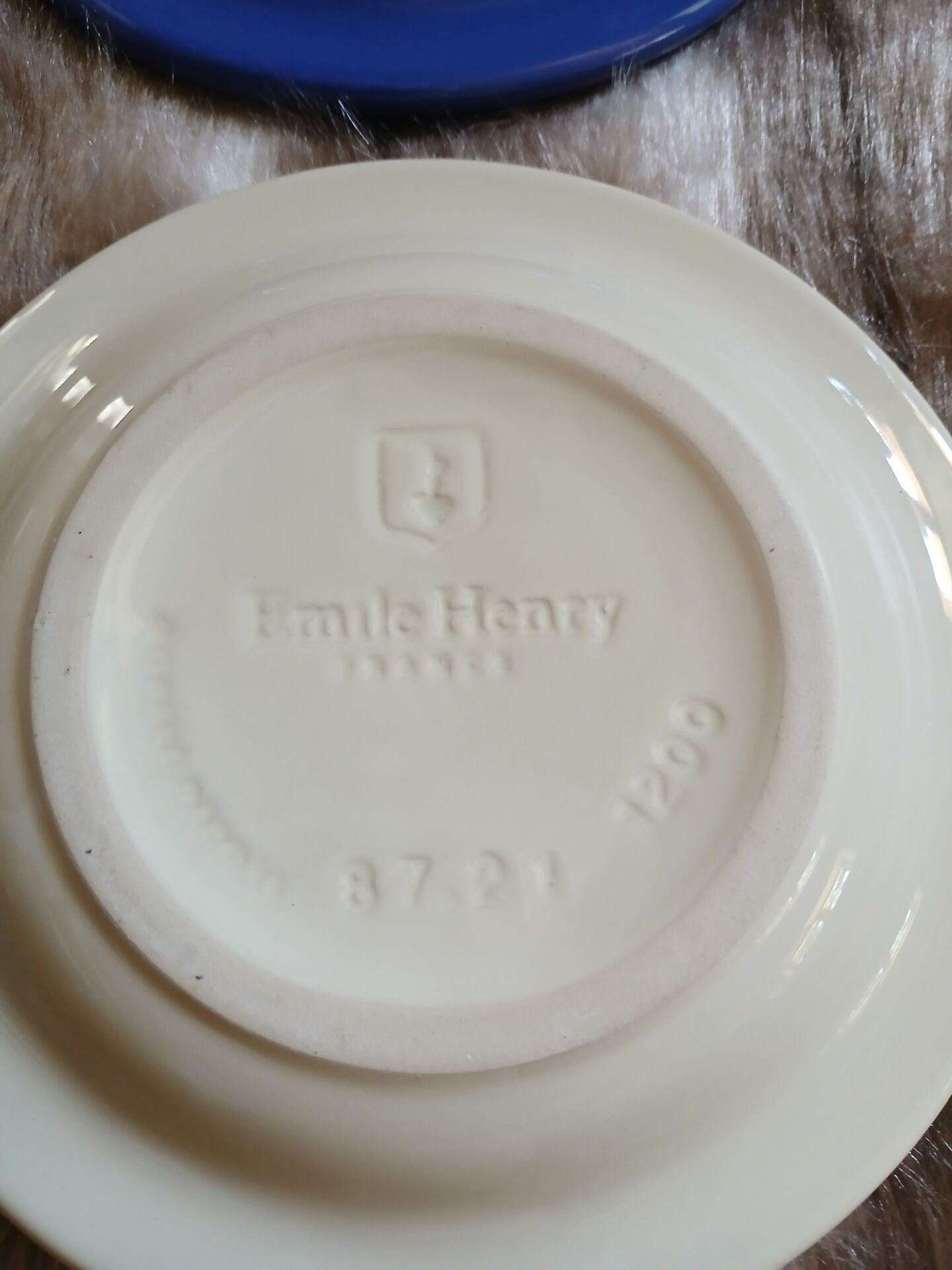 6 antique Émile Henry cups