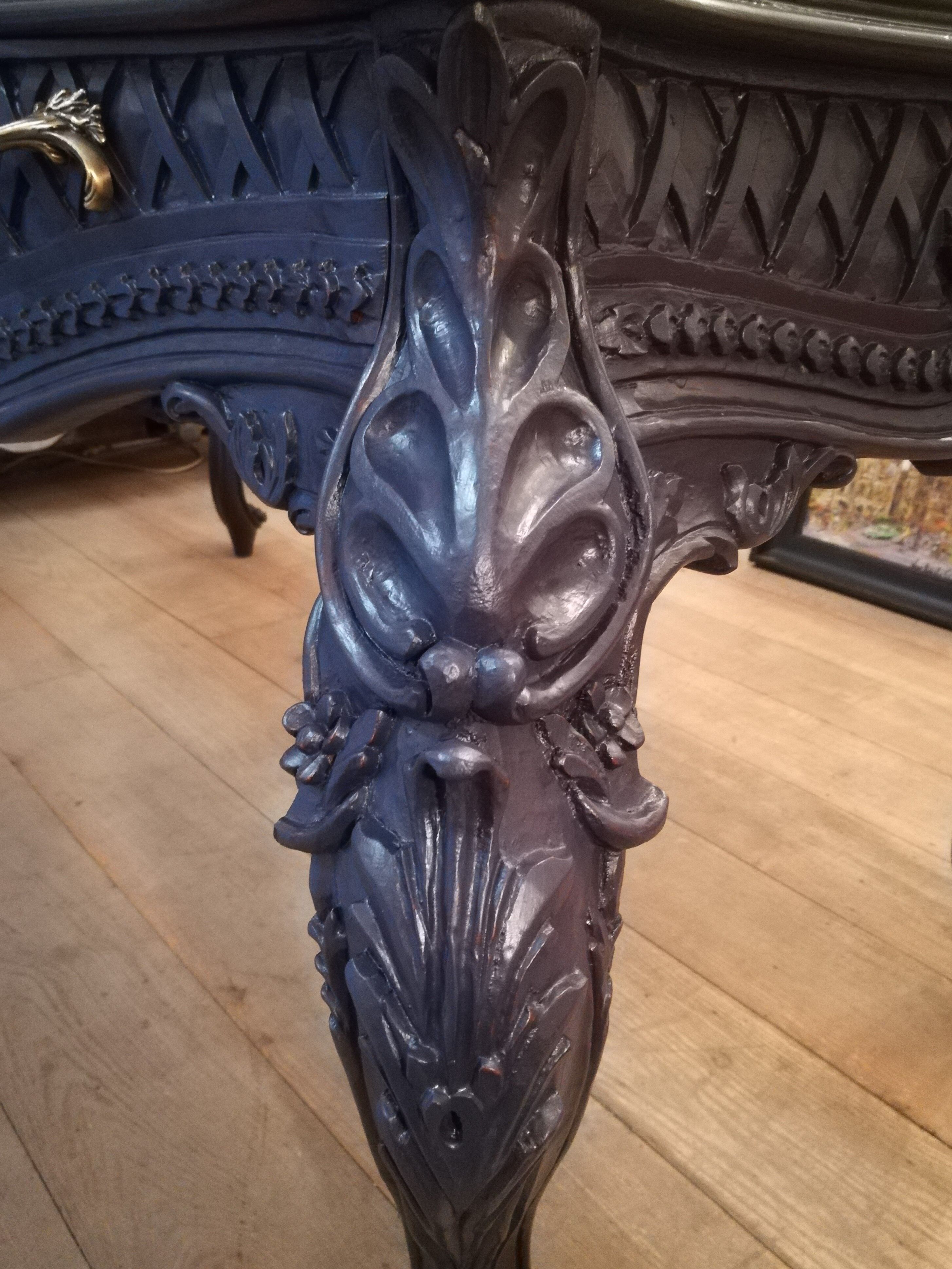 Flat desk style Louis XV patina