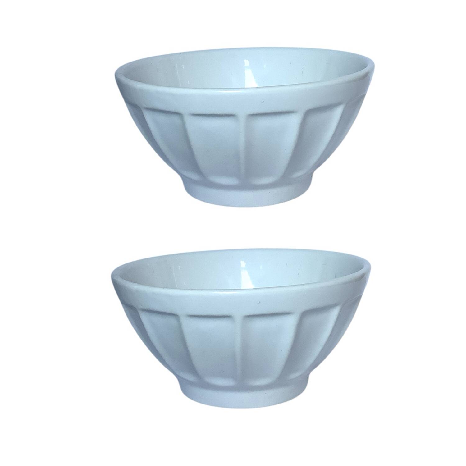Pair of ribbed porcelain bowls – vintage & elegant