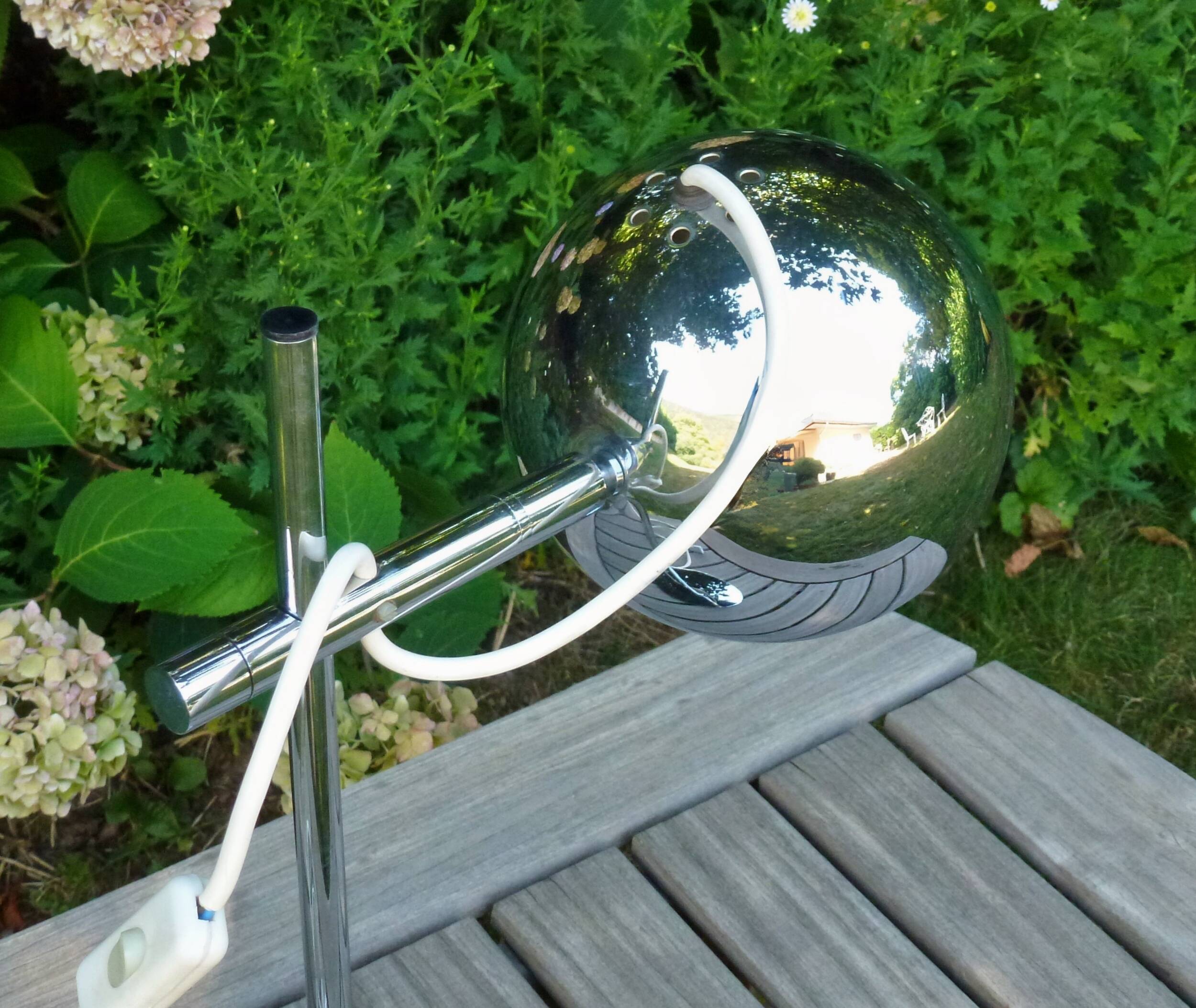 Vintage Space Age / Eyeball desk lamp