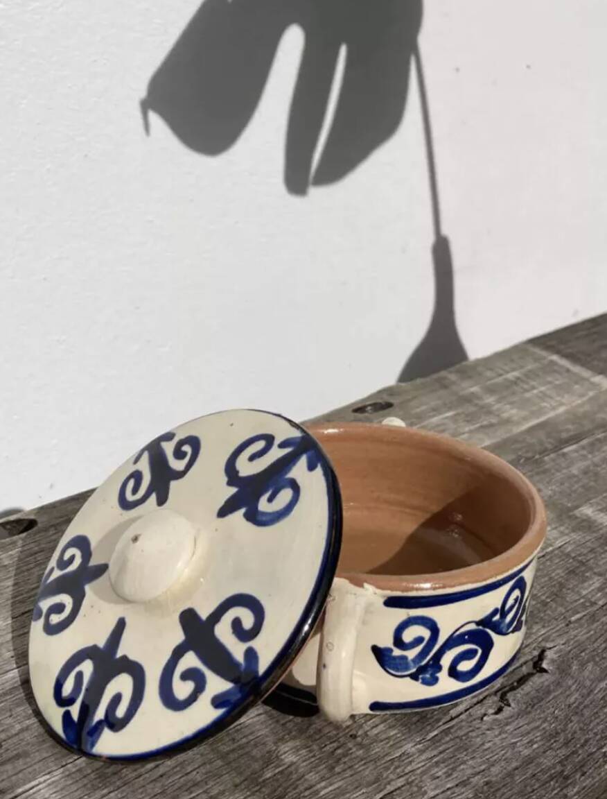 Blue and white ceramic candy dish/jewelry box