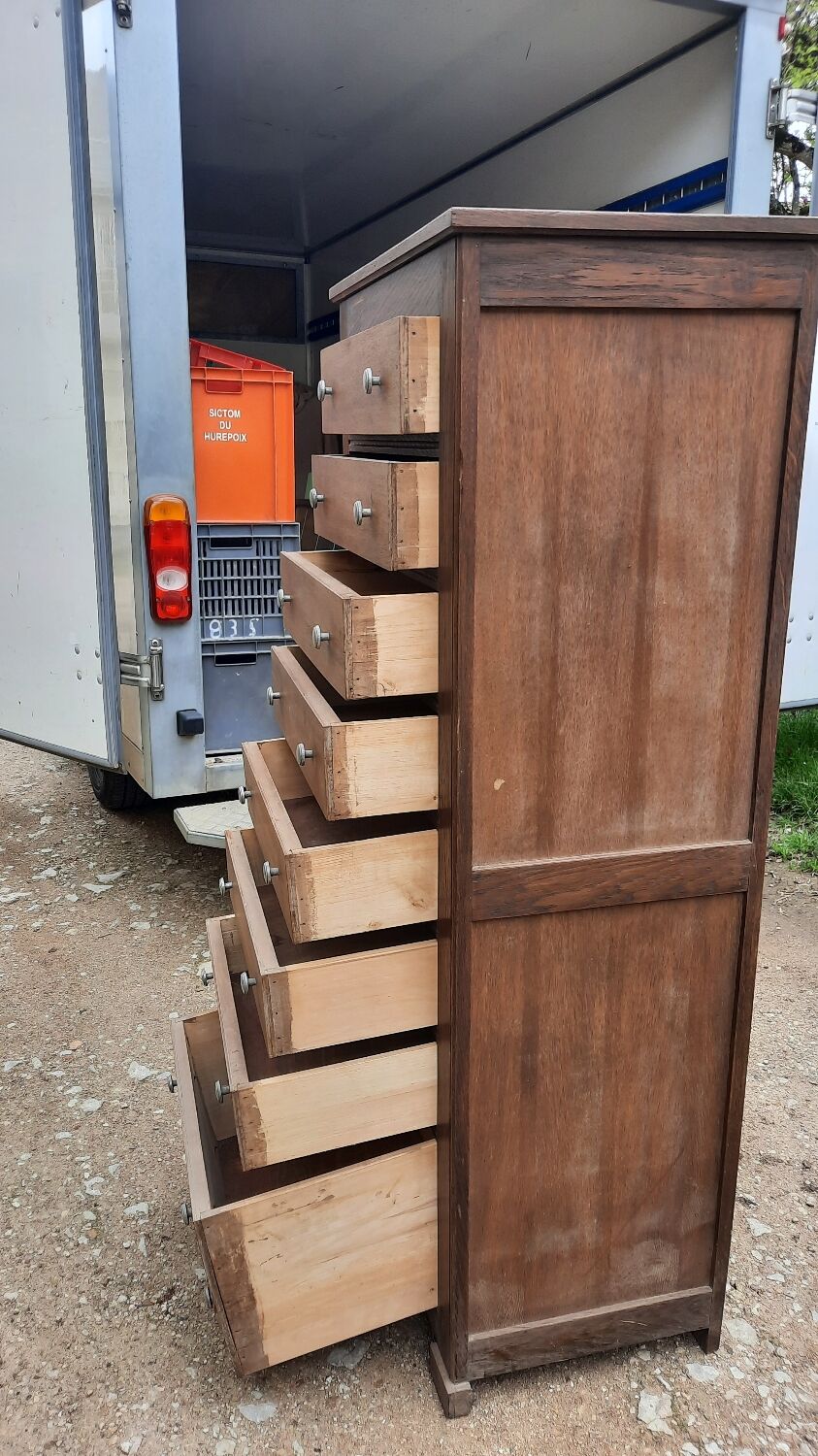 Ragpicker 8 drawers