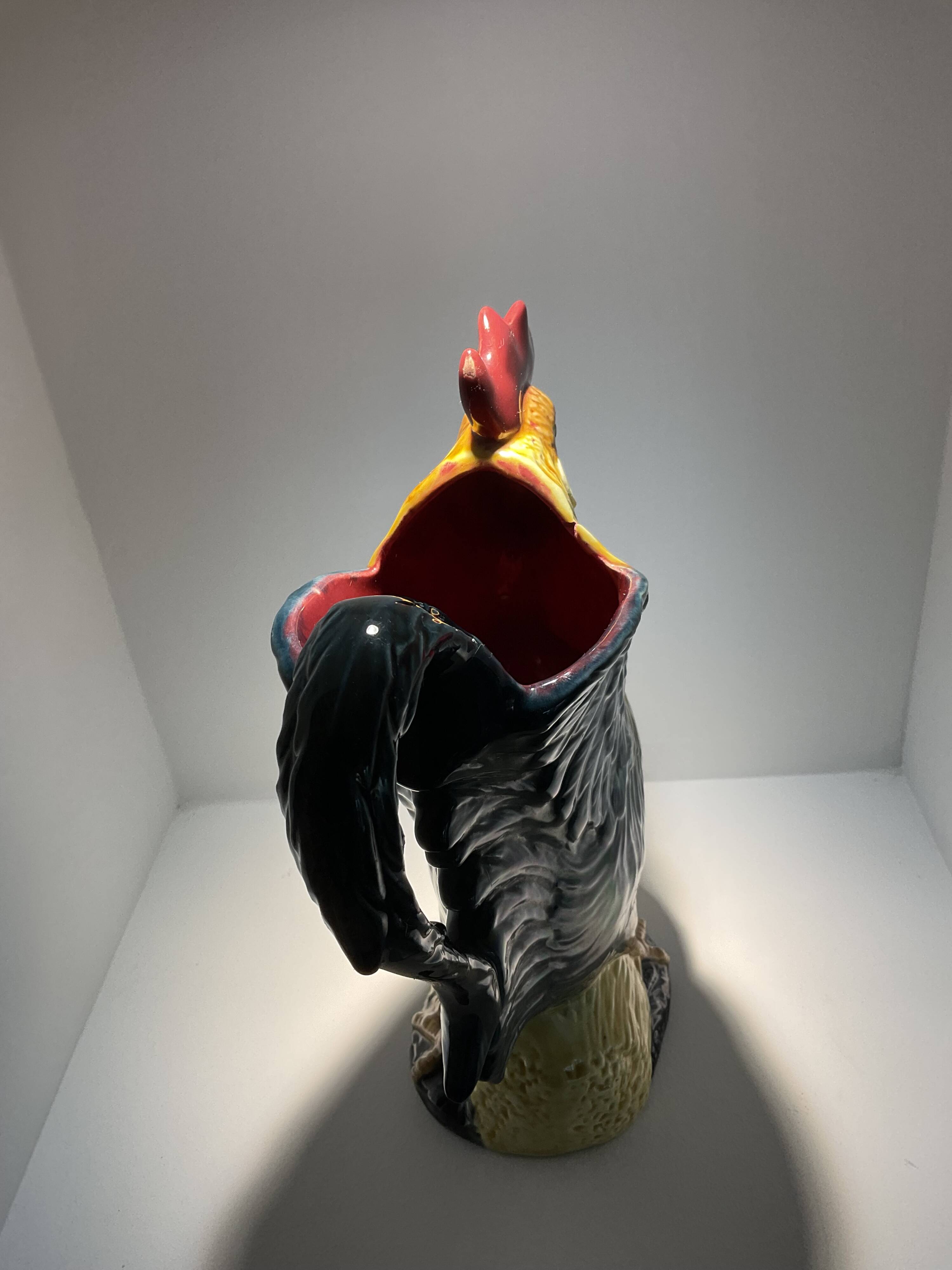 Rooster pitcher. Barbotine. Orchies