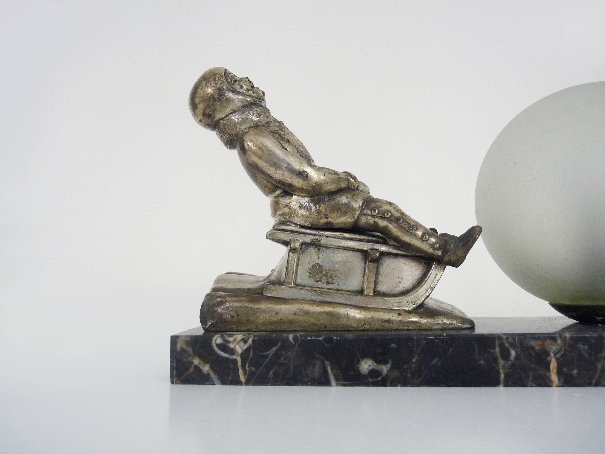 Lamp, Art Deco sled base night light in spelter on marble base