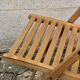 Chaise pliante en bois couleur miel
