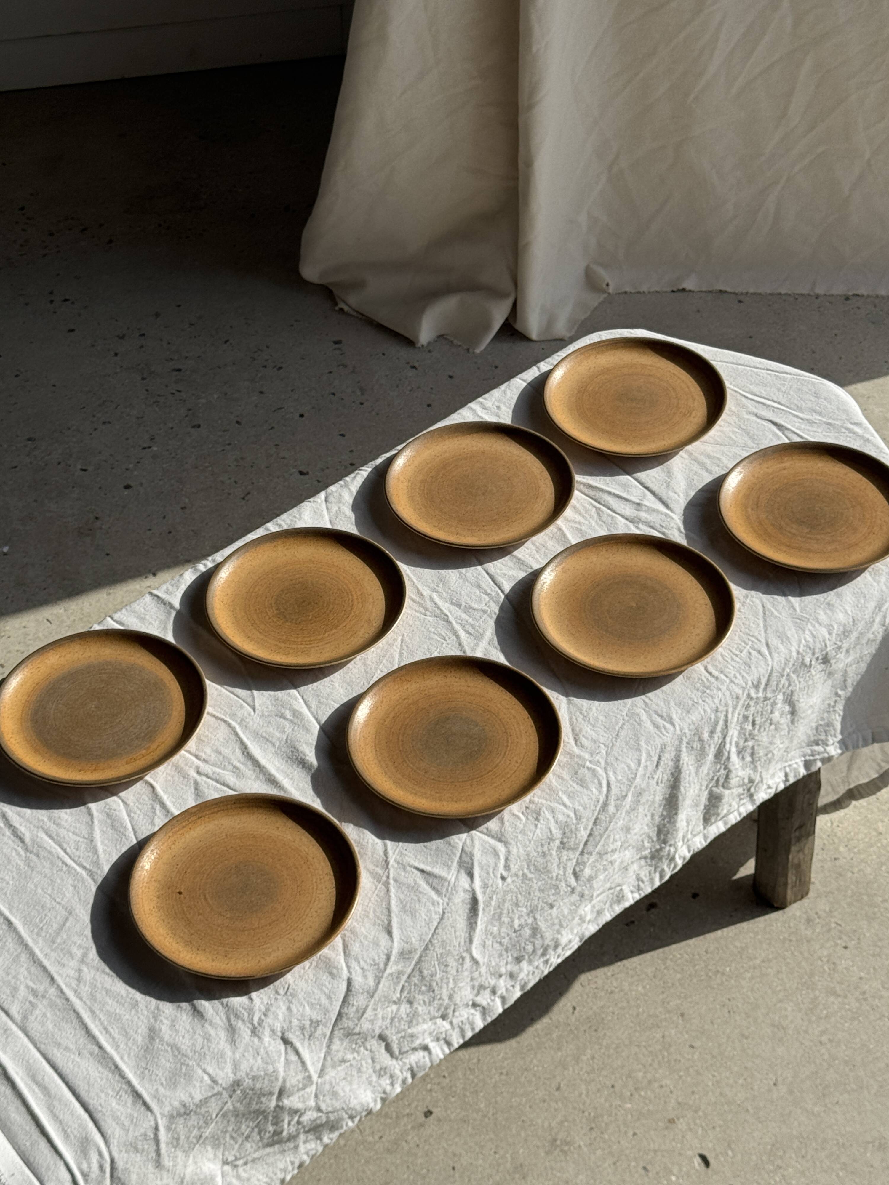 Set of 8 dark orange stoneware dessert plates Longchamp D19.5