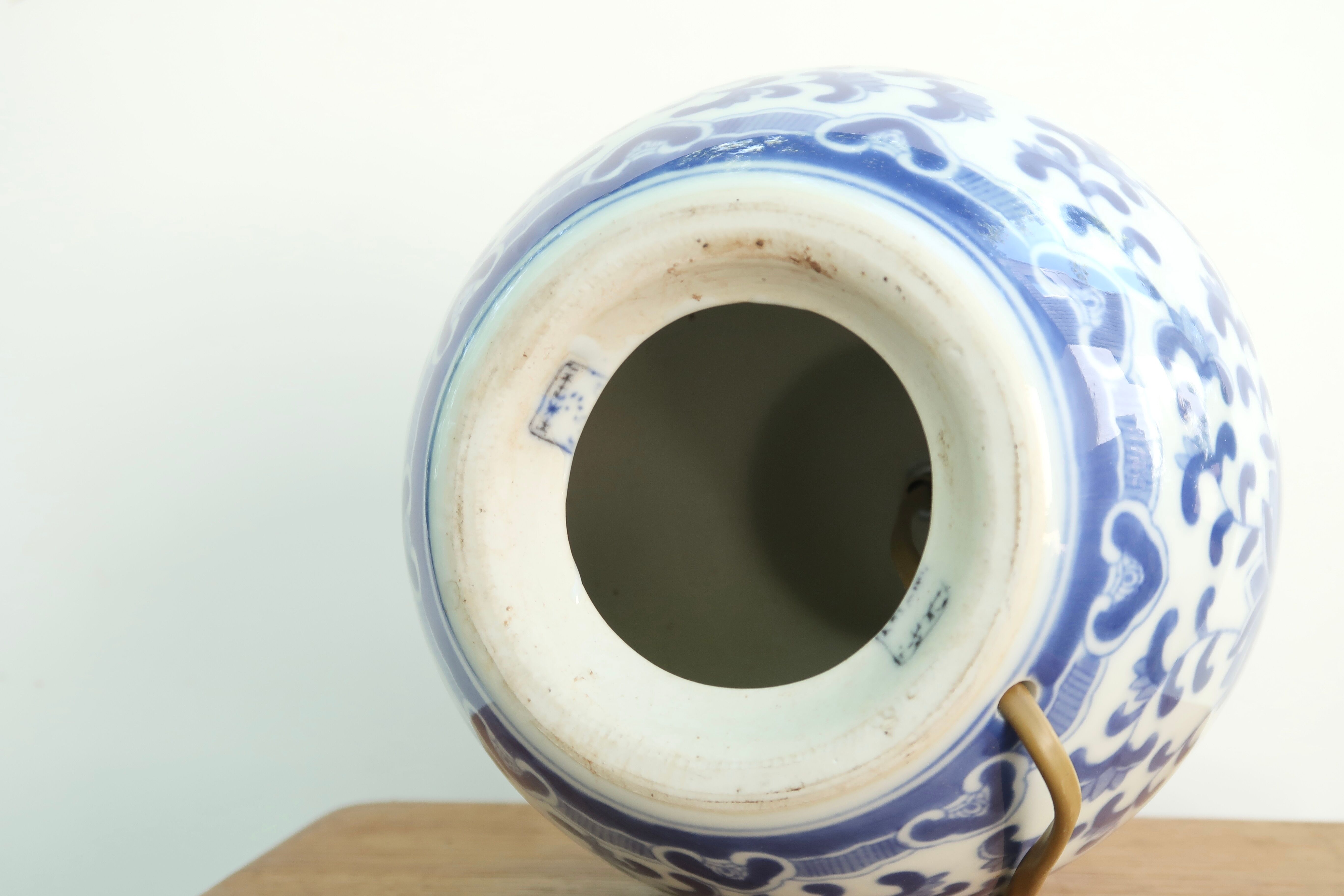 White Chinese porcelain lamp base, blue floral decoration