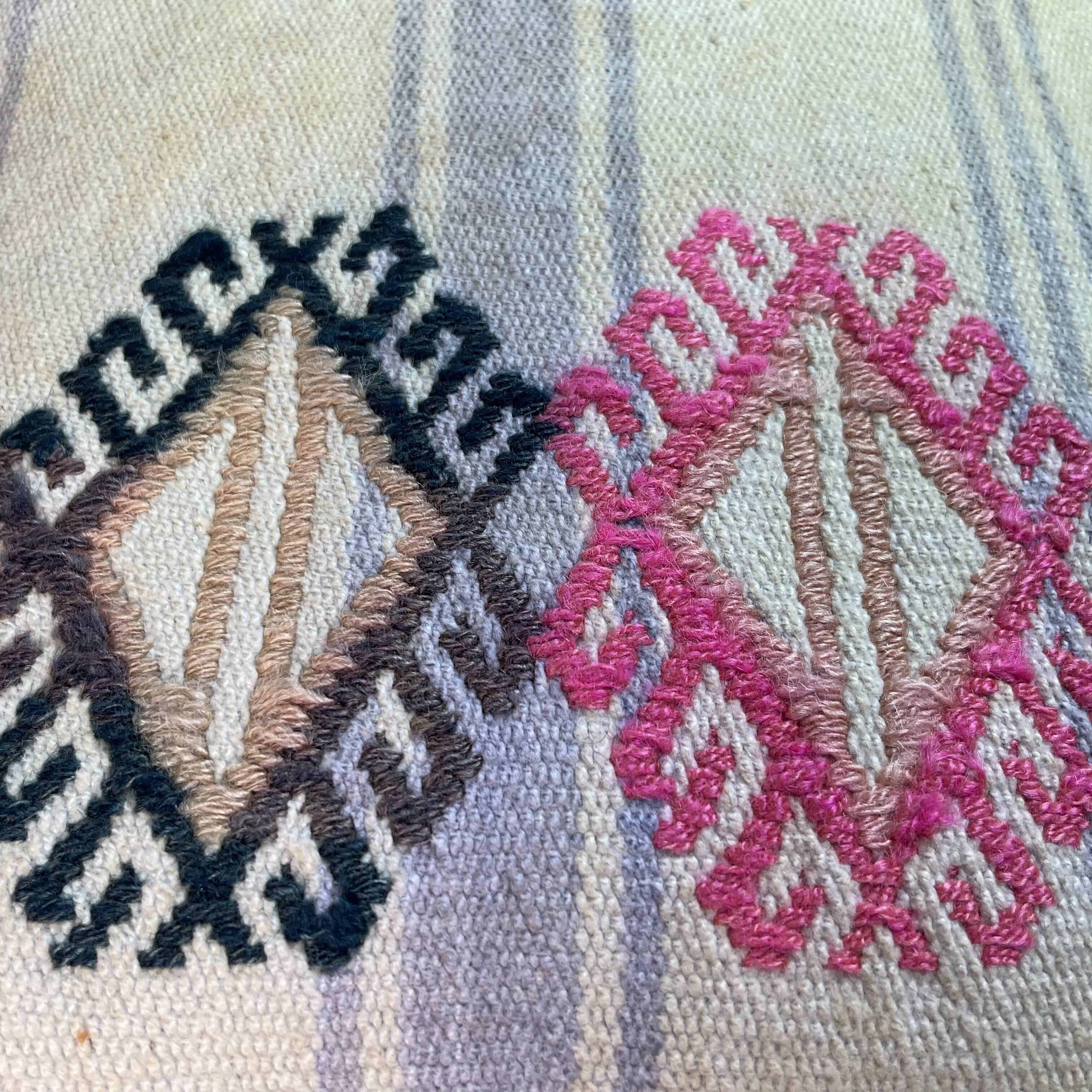 Vintage turkish kilim cushion cover, 40 x 40 cm