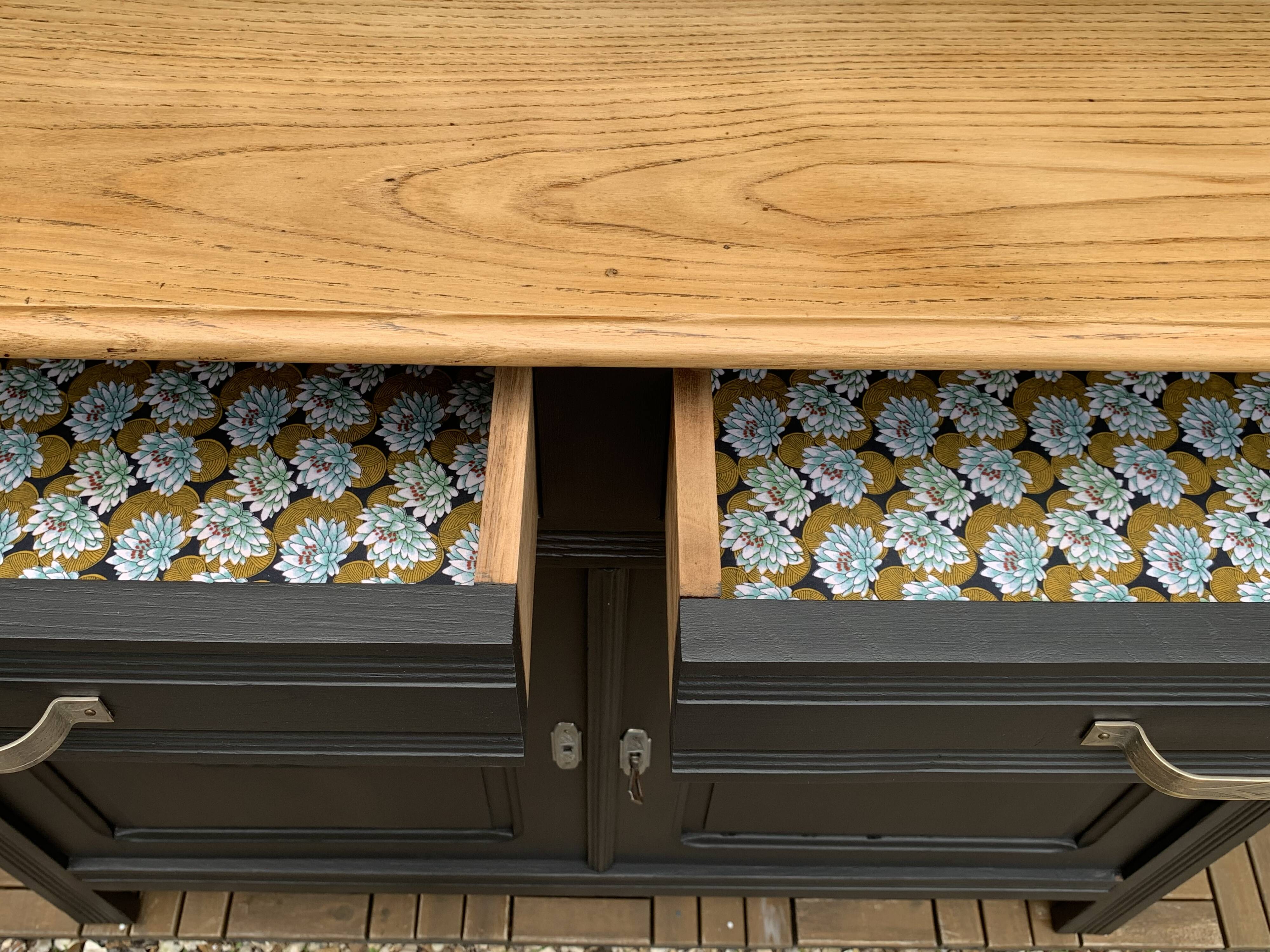 Parisian art deco buffet in solid walnut 1930