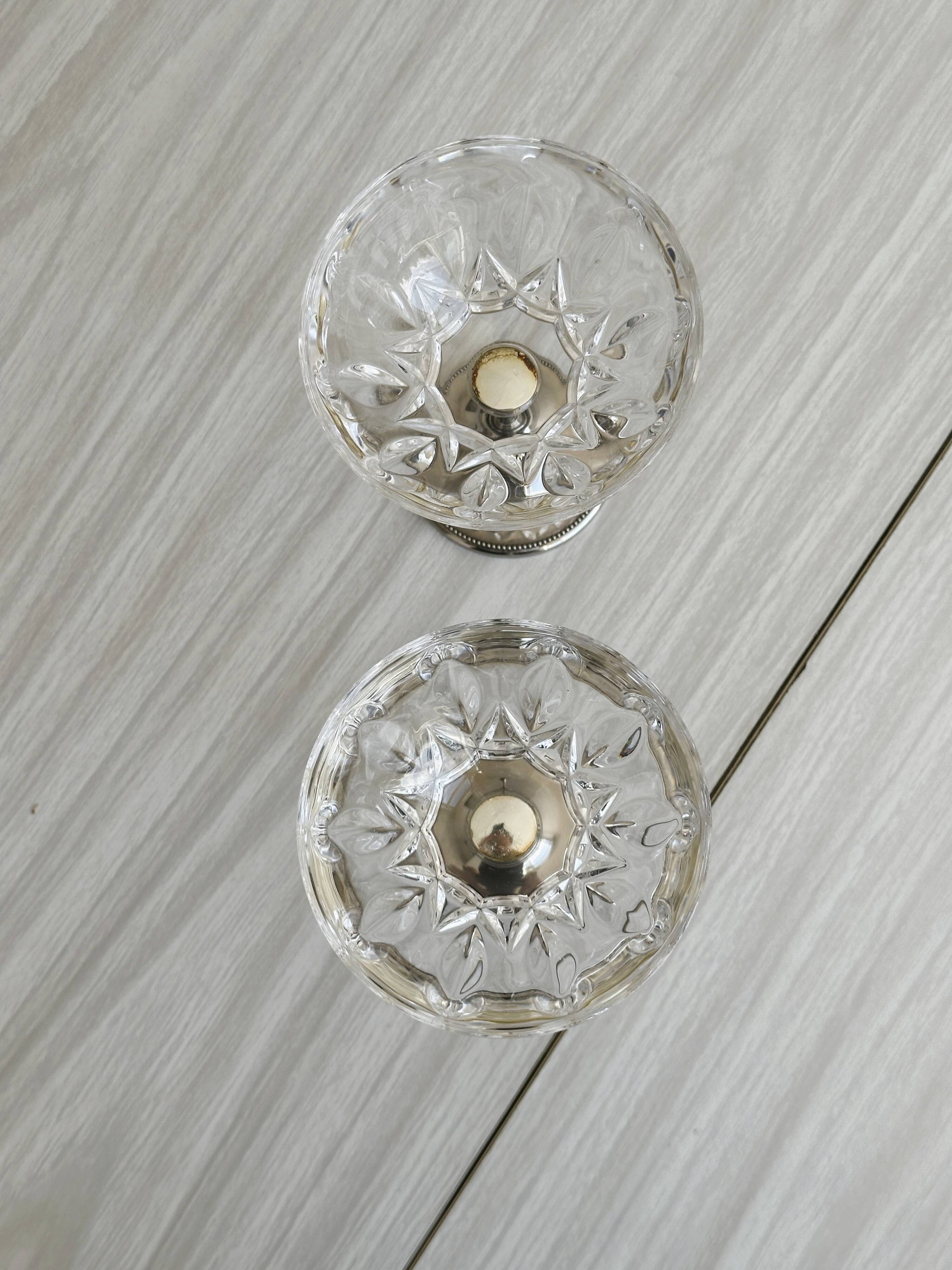 Set of 2 vintage glasses in metal and thick chiseled glass