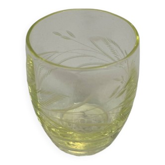 Round uraline digestive glass (C)