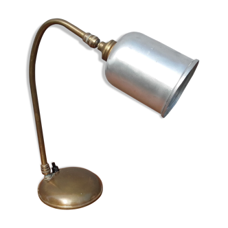 Puppy aluminum 'N' brass curved lamp