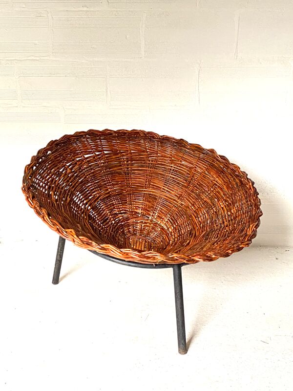 Paire de fauteuils corbeille en osier