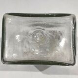 Bouteille en verre décoré de motifs doré