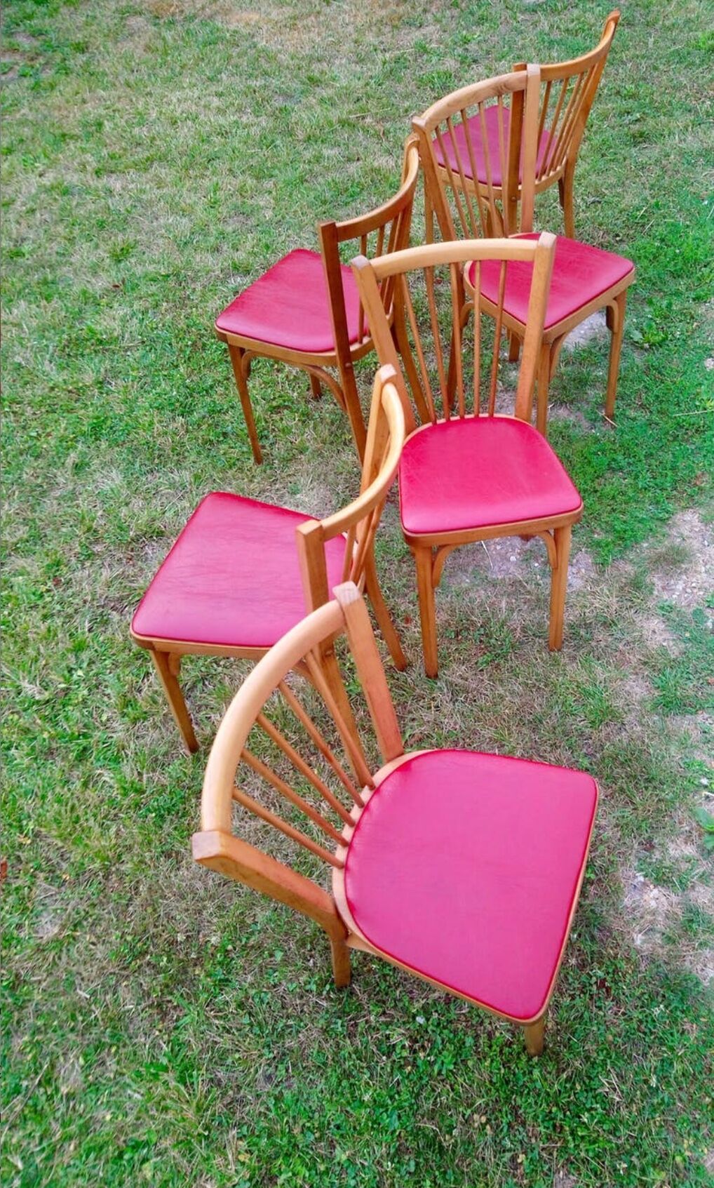 6 chairs