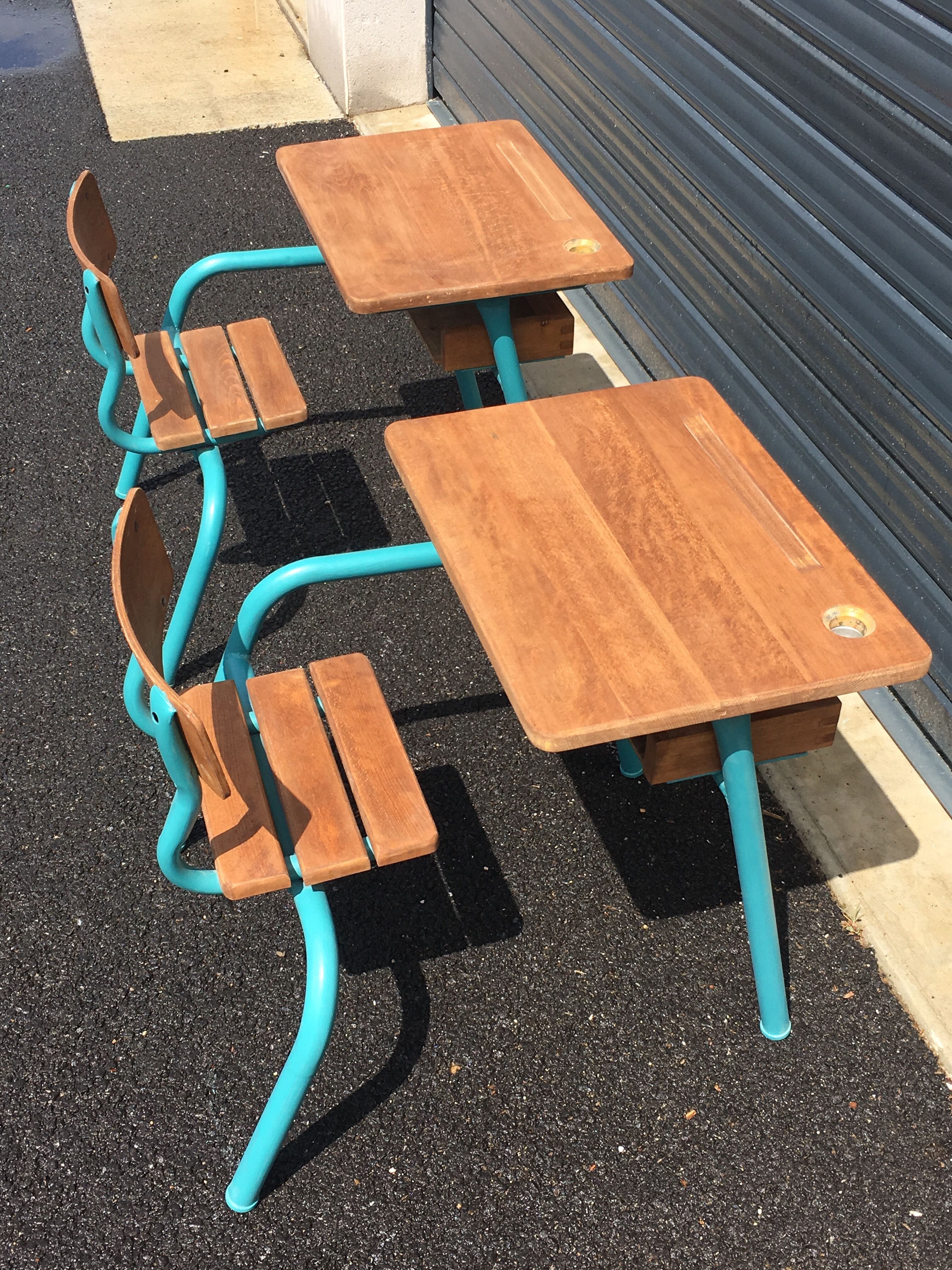 Lot of two school desk