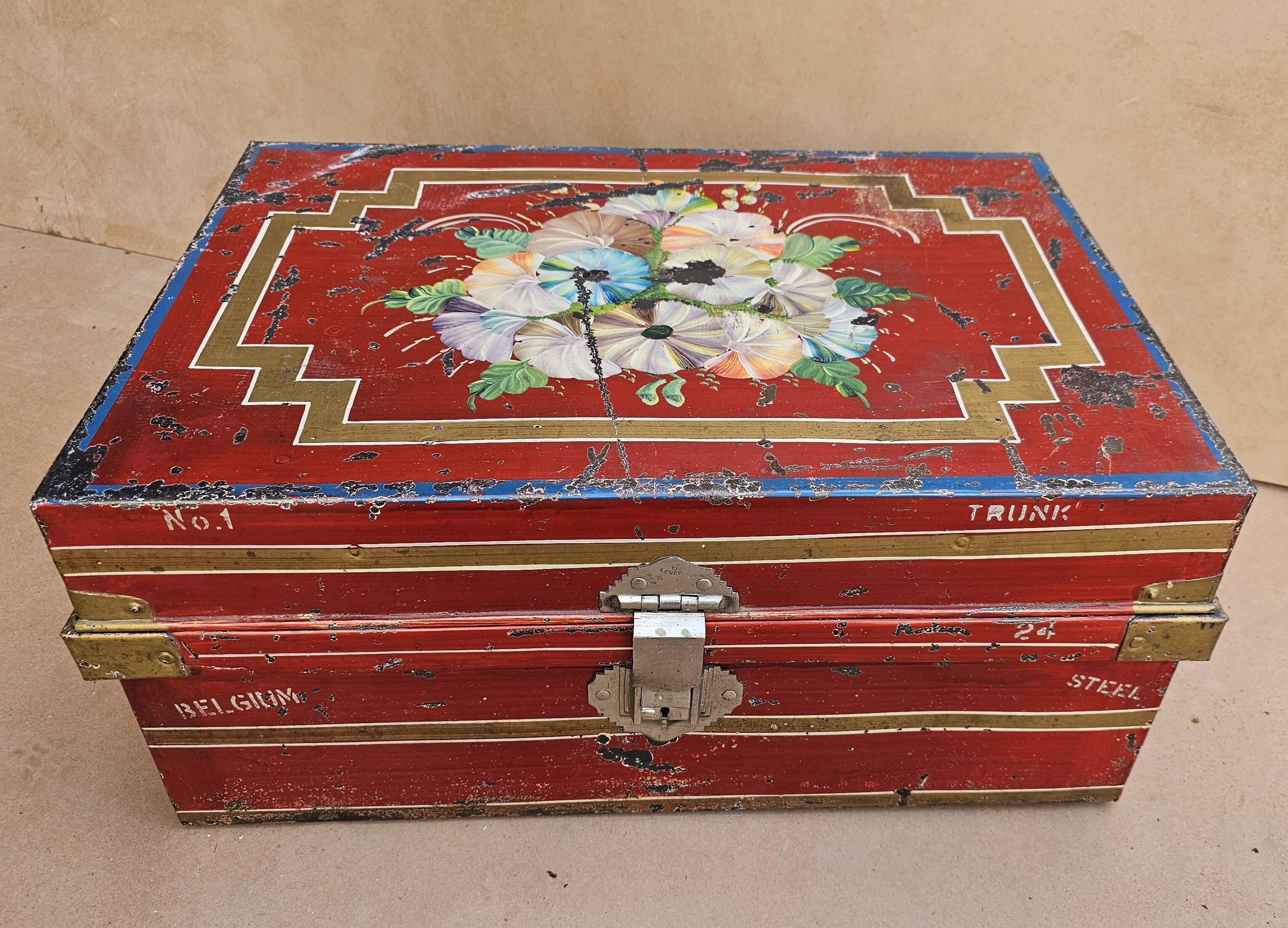 Vanité Case Vintage Noire, Doublure Rouge Et Poignée – Boîte De Voyage