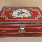 Old trunk - travel vanity case in metal and brass