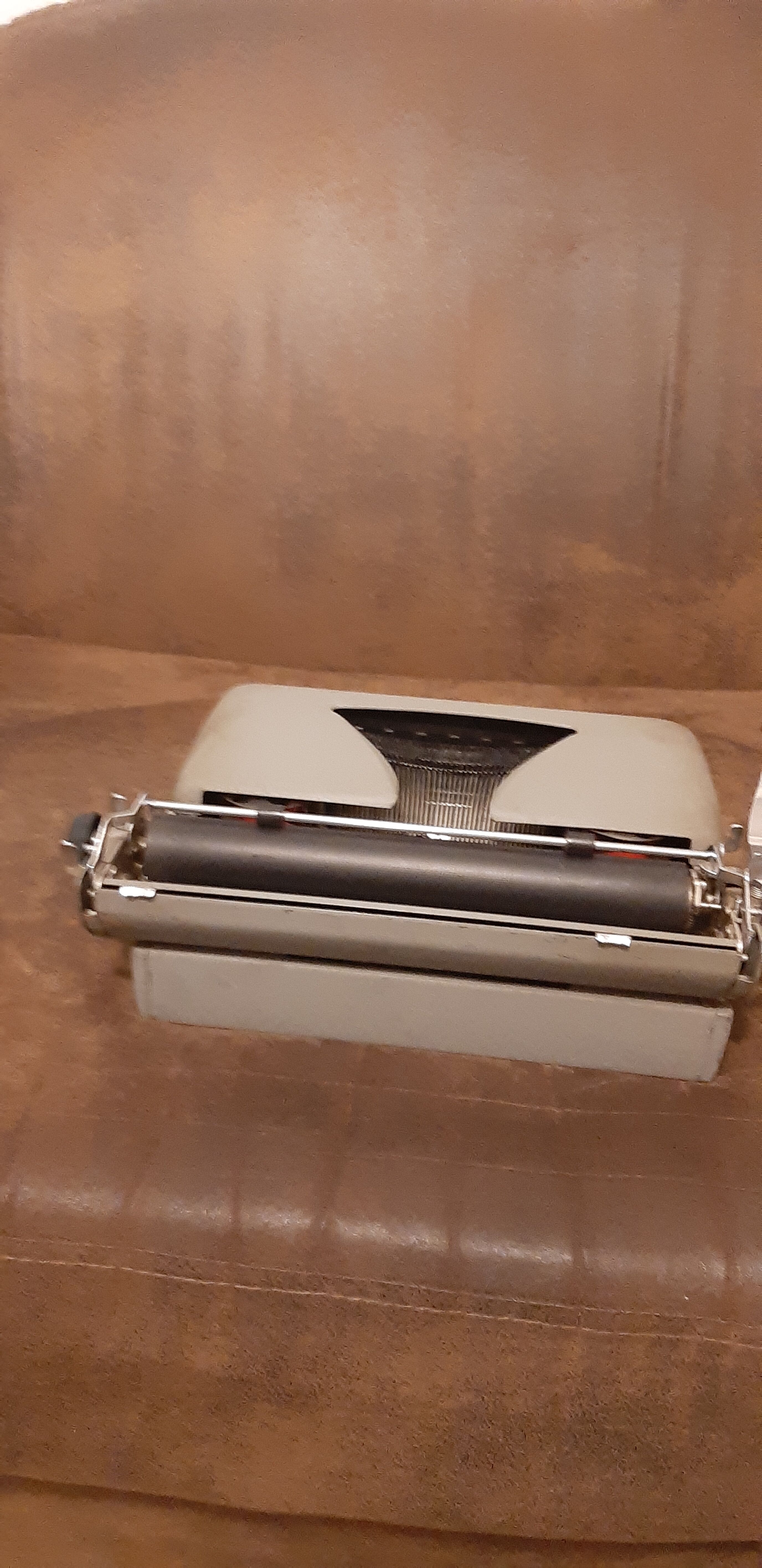 Machine à écrire Olympia