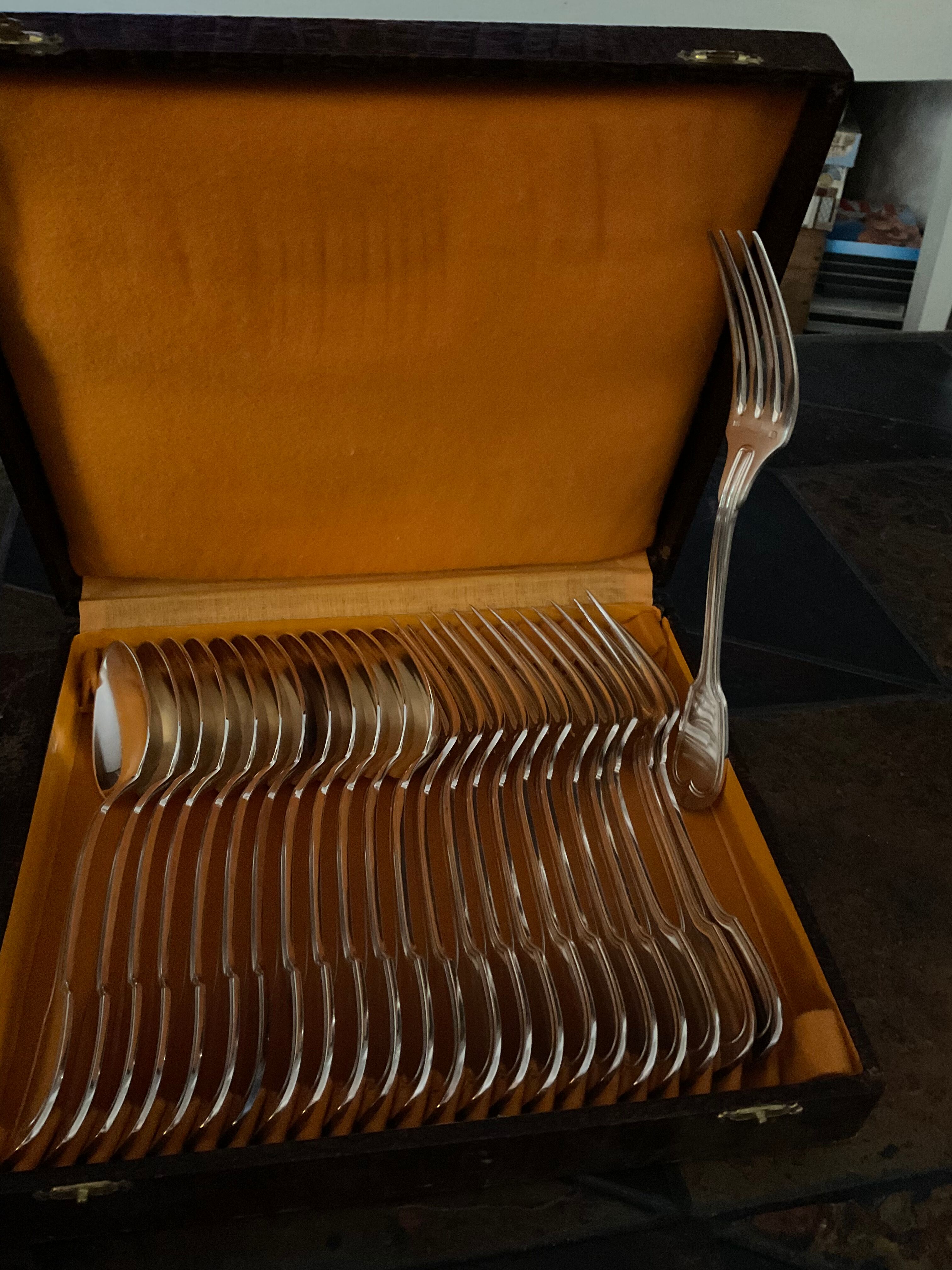 12 forks and 12 spoons.old .silver metal