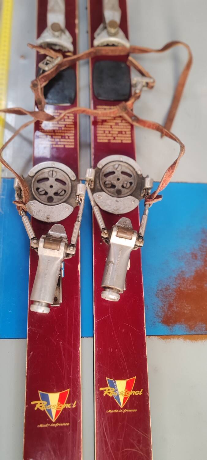 Rossignol Strato 2m10 vintage collection skis from the French team.