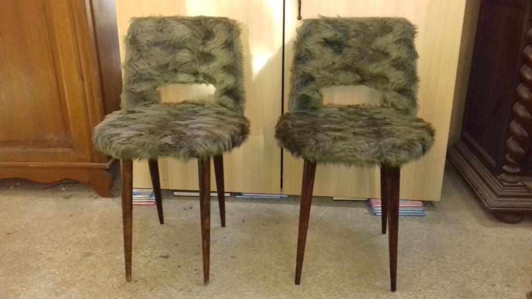 Green-haired chairs